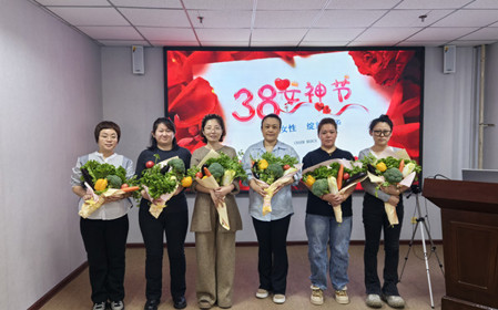 標題：“三八”綻放芳華  共赴春日之約
瀏覽次數(shù)：971
發(fā)表時間：2025-03-07